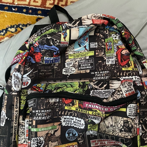 Marvel comic backpack - Picture 4 of 5